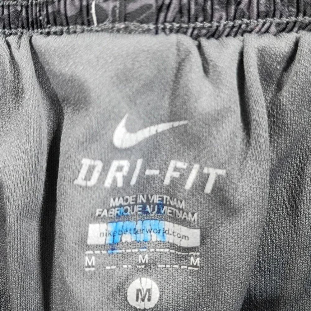 Nike Womens Tempo Running Shorts Grey Leopard Print Medium Dri-FIT